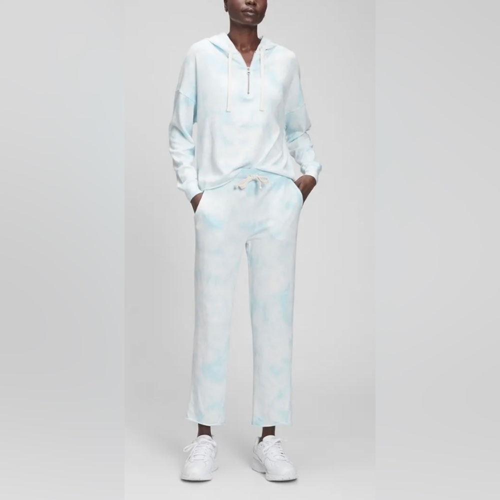NWT Gap Tie Dye French Terry Runaround Pants